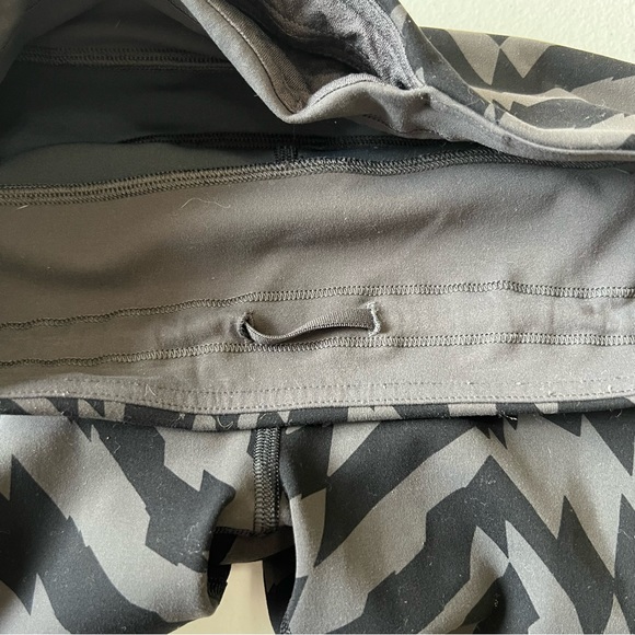 Lululemon Invigorate High-Rise Tight - Picture 7 of 10